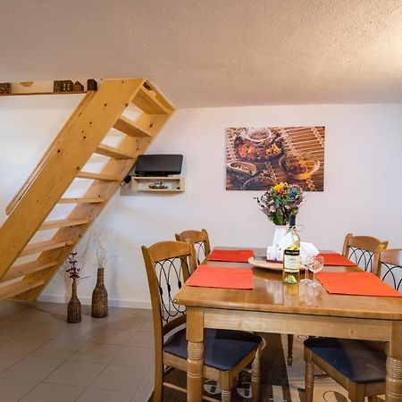 Privat Mako Apartment Trstene Bagian luar foto