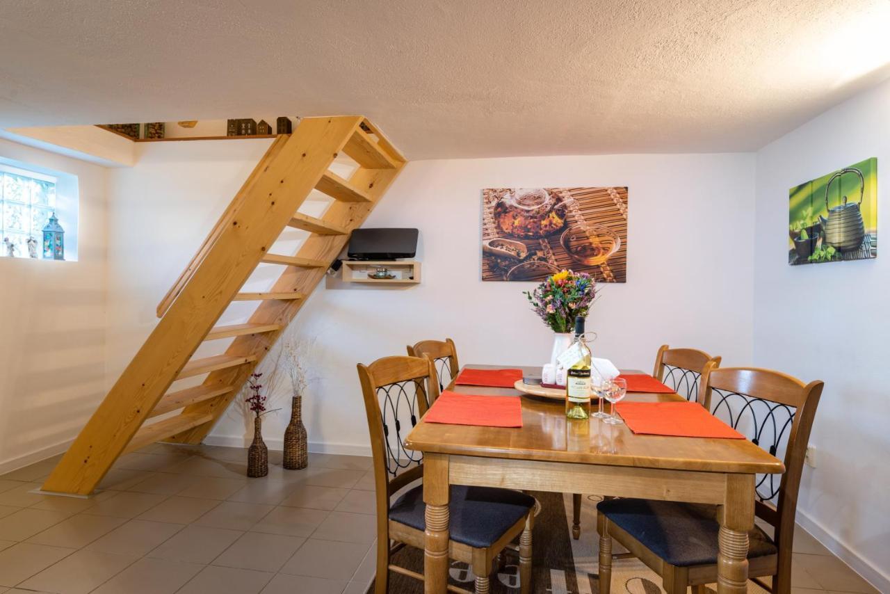 Privat Mako Apartment Trstene Bagian luar foto